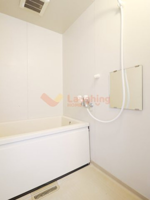 【浴室】 | アザレアハイツハンダ第1 | 日々の疲れを癒すお風呂付です