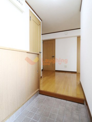 【玄関】 | アザレアハイツハンダ第1 | 落ち着いた玄関です