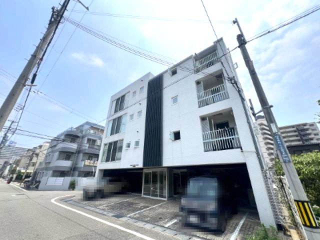 REGULUS　KONAN　YAMATE（レグルス甲南山手）