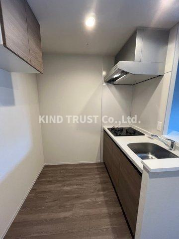 コンフォリア・リヴ南森町Ⅱのキッチン|コンパクトなキッチンで掃除もラクラク