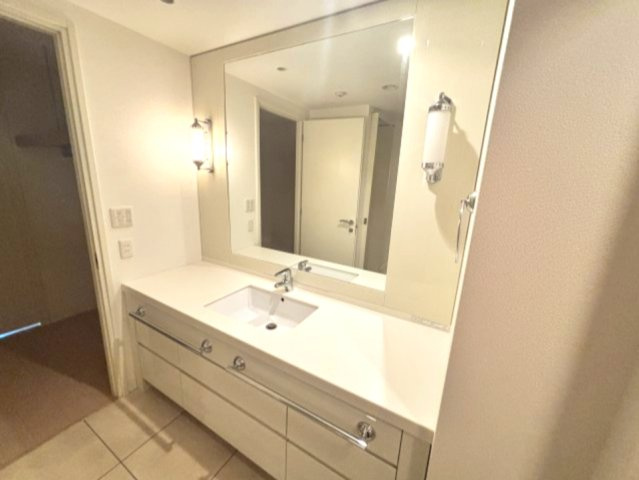 クラティオ御影山手一丁目の洗面所