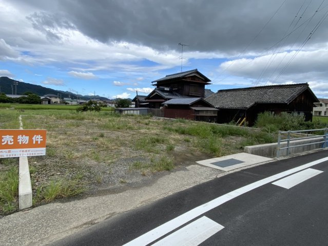 西条市丹原町今井の売地の外観