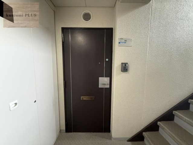 ベル・パークシティK棟の玄関