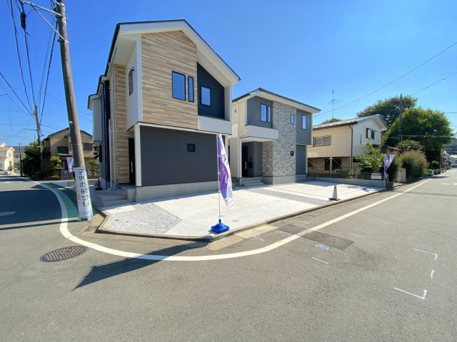 ＜全３棟＞広々カースペース／省エネZEH水準／下瀬谷3丁目/2号棟の画像