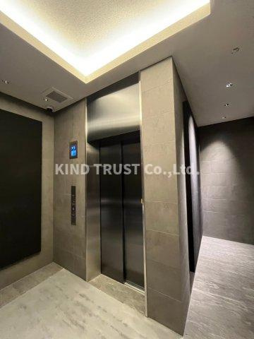 コンフォリア・リヴ南森町Ⅱのエントランス|清潔なエントランスです