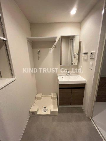 コンフォリア・リヴ南森町Ⅱの玄関|きれいな玄関です