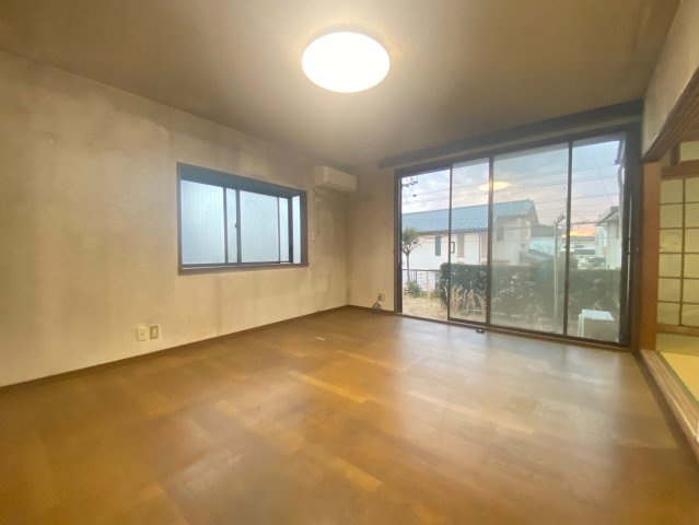 【居間・リビング】