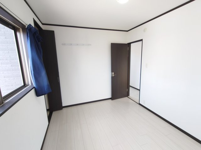 岩出市相谷・中古戸建・116091の洋室