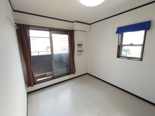 岩出市相谷・中古戸建・116091の洋室