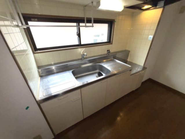 グレードタイム六甲のキッチン