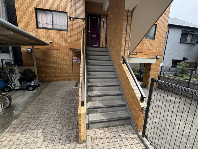 グレードタイム六甲のエントランス
