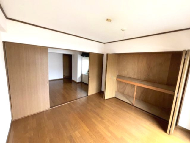 グレードタイム六甲の居間・リビング
