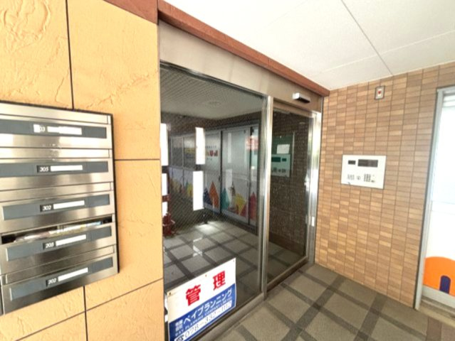 ヴィレッジ・リバー住吉のエントランス