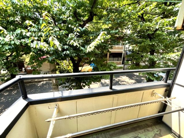 王子パークルームⅡのバルコニー