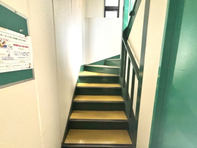 王子パークルームⅡのロビー