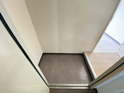 【玄関】 | アメニティ大東1番館