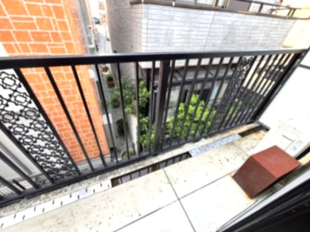 フローラルハイツ神前のバルコニー