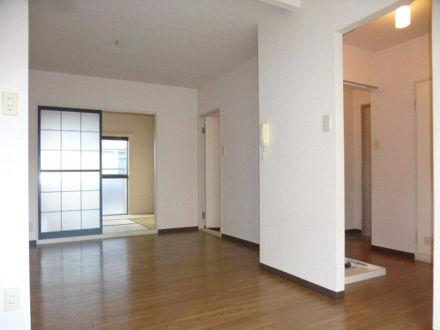 白東ハイツＡの内装