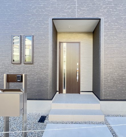 磯城郡田原本町阪手　第12期　の玄関|屋根があって便利な玄関