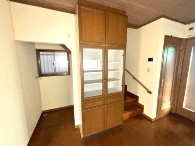 東灘区田中町3丁目戸建ての内装