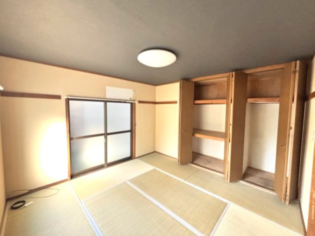 東灘区田中町3丁目戸建ての居間・リビング