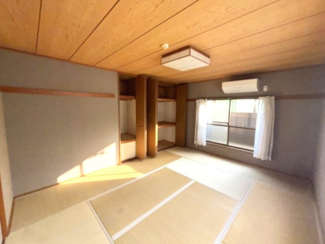 東灘区田中町3丁目戸建ての寝室