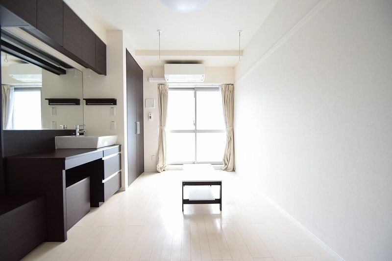 レオネクストアルバーロ原宿 のバルコニー