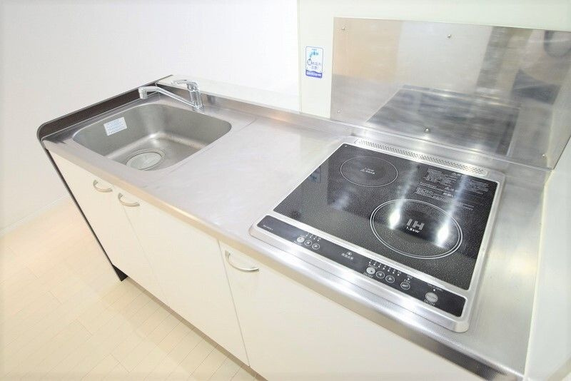 レオネクストアルバーロ原宿 のキッチン