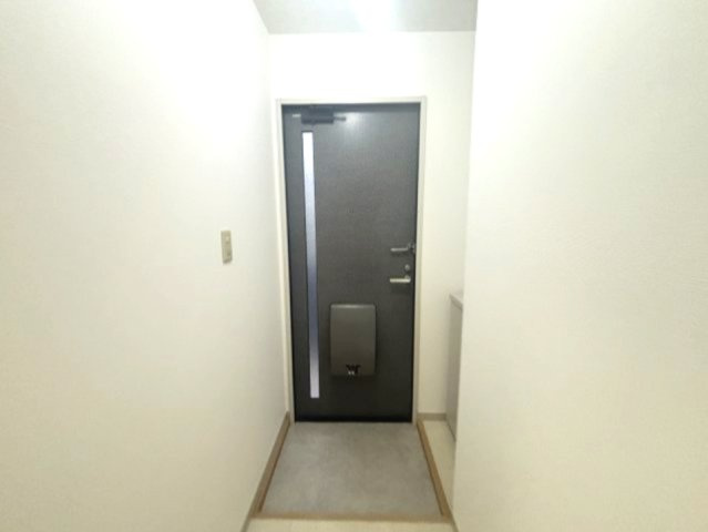 ＭＫハイツの玄関