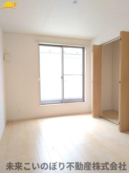 【子供部屋】 | 加須市久下3丁目中古戸建て | 子供部屋としても使い勝手の良いお部屋です