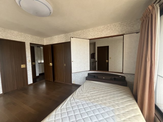 【洋室】 | 中古一戸建　高知市横浜新町5丁目（積水ハウス施工）