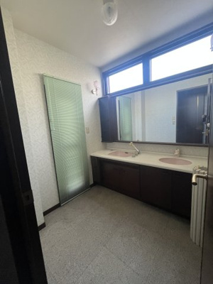 【洗面所】 | 中古一戸建　高知市横浜新町5丁目（積水ハウス施工）