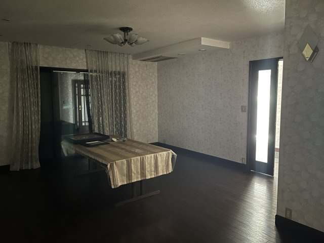 【居間・リビング】 | 中古一戸建　高知市横浜新町5丁目（積水ハウス施工）