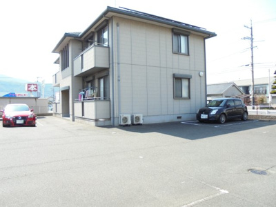 【駐車場】 | バリュージュ A棟