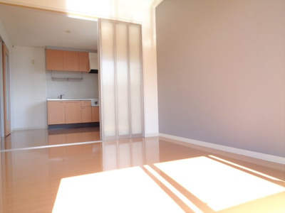 【居間・リビング】 | バリュージュ A棟