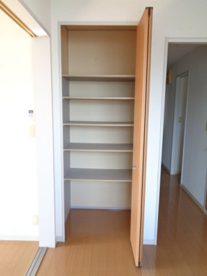 【その他】 | バリュージュ A棟 | K5.9帖の物入