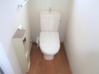 【トイレ】 | バリュージュ A棟 | 温水洗浄暖房便座