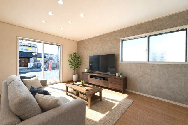 【内観：施工例】