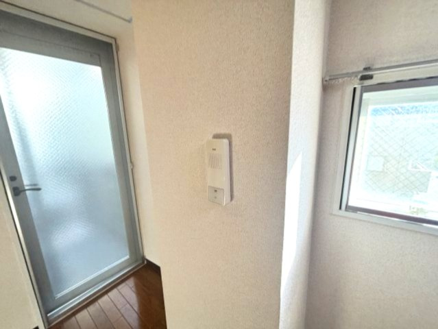 キャッスルアート御影の玄関