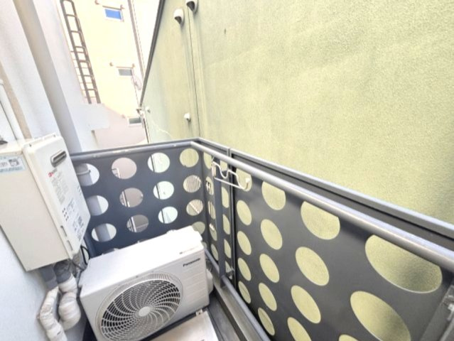 キャッスルアート御影のバルコニー
