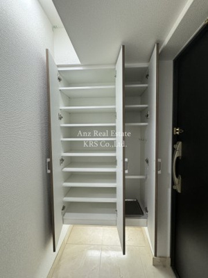 【玄関】 | リーガル西長堀Ⅱ