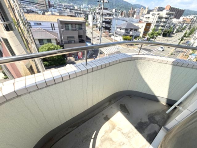 ヒルズ六甲のバルコニー
