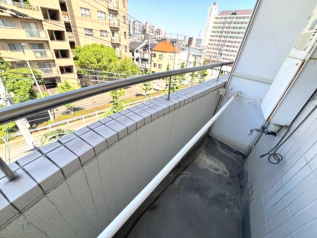 ヒルズ六甲のバルコニー