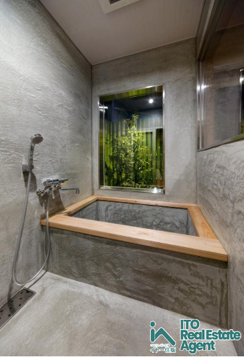 岡崎西福ノ川町 中古建の浴室