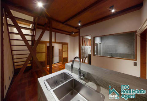 岡崎西福ノ川町 中古建のキッチン