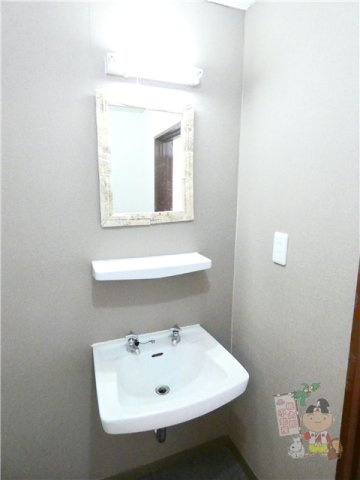 弓之町ビルテナントの洗面所