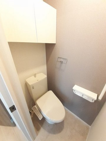 ロータスのトイレ|落ち着いたトイレです