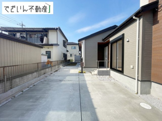 【外観】 | ≪2号棟≫
現地(2025年11月撮影)