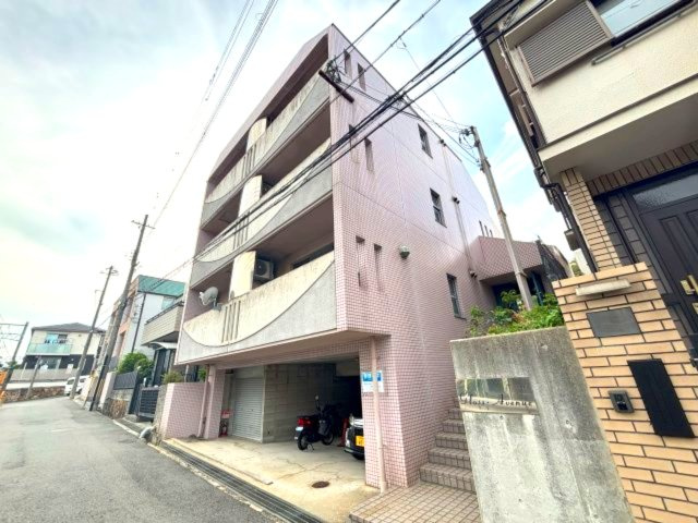 グロスアベニュー