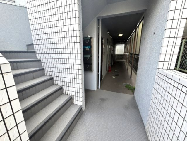 クレールメゾン篠原台のロビー